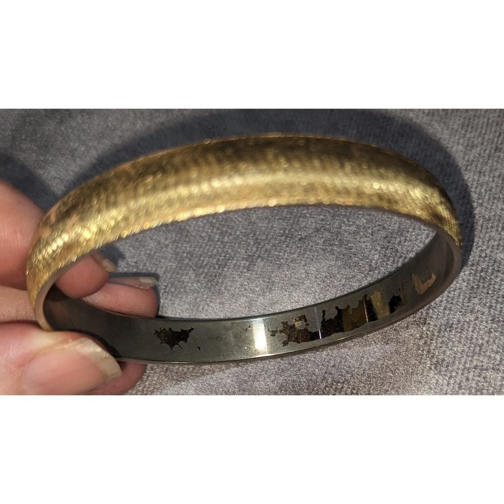 Monet Vintage Textured Gold Bangle - Picture 4 of 5